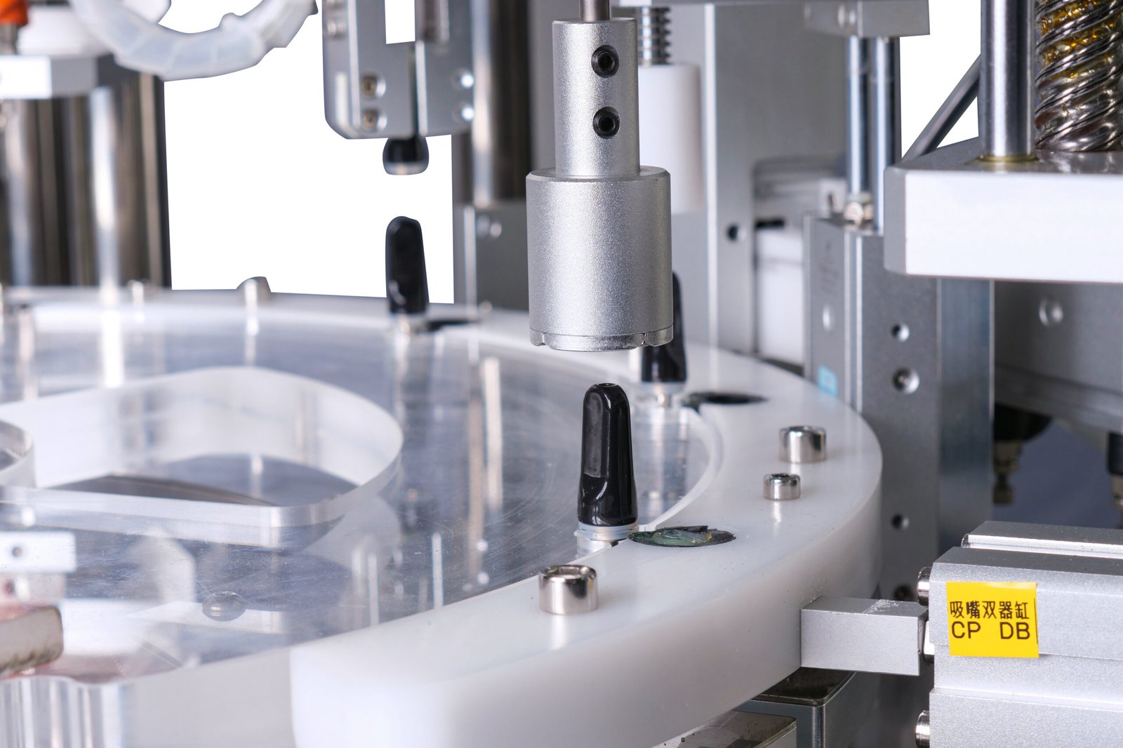 ZW-450 Fully Automatic Oil Injection/Cap Twisting/Cap Pressing Machine (with Heating) - 图片 9