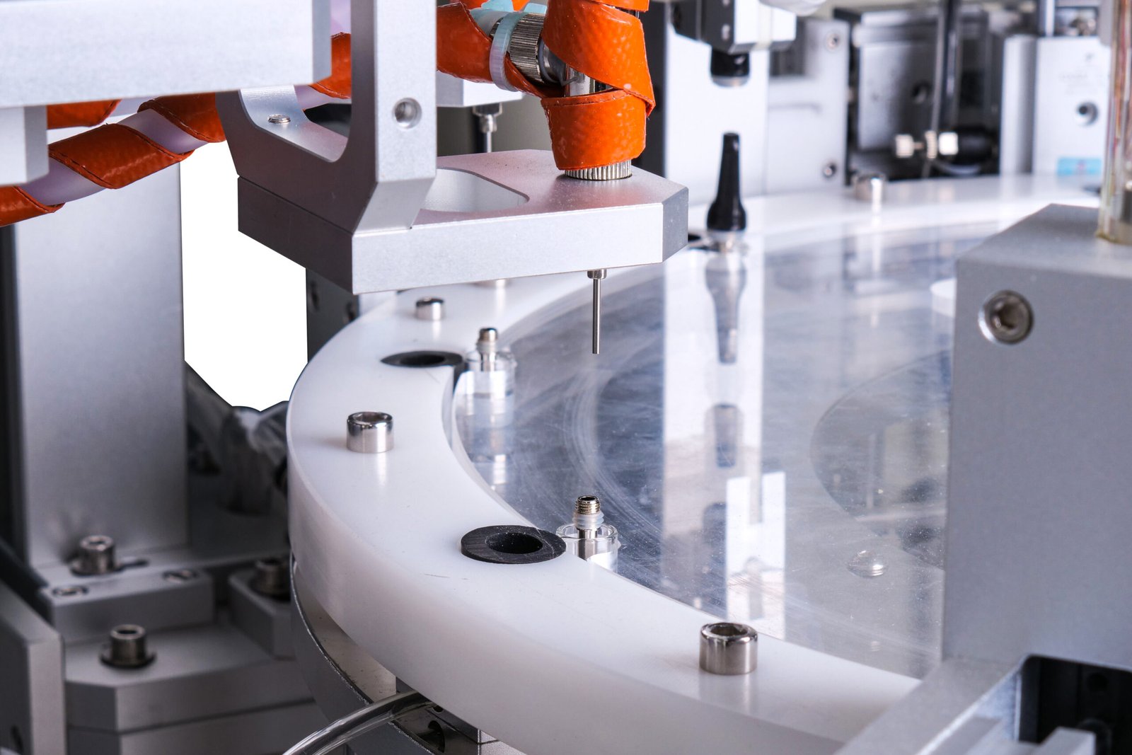 ZW-450 Fully Automatic Oil Injection/Cap Twisting/Cap Pressing Machine (with Heating) - 图片 8