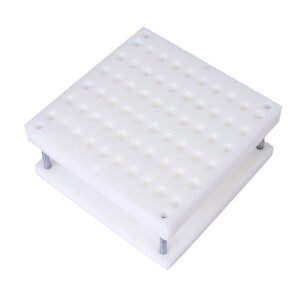 Oil injection fixture